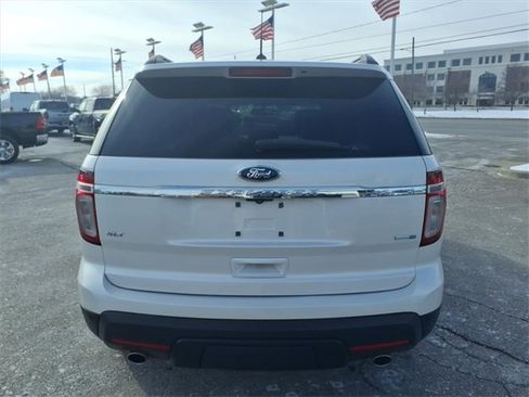 Used 2015 Ford Explorer XLT w/ Equipment Group 202B image 6