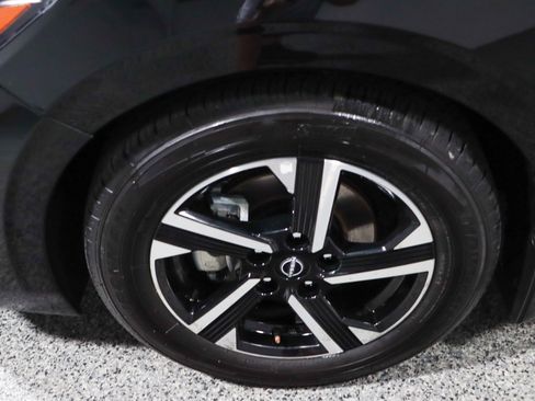 Used 2024 Nissan Sentra SV w/ All-Weather Package FWD image 11