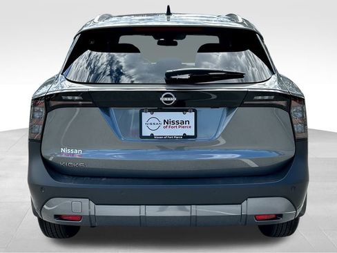 New 2026 Nissan Kicks SV w/ SV Premium Package image 7