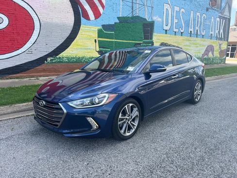 Used 2017 Hyundai Elantra Limited w/ Limited Tech Package 04 image 39