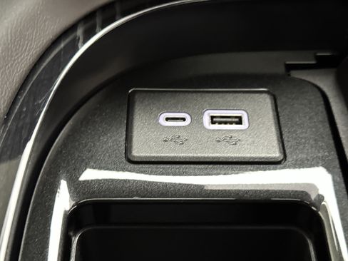Used 2024 Cadillac Escalade Sport w/ LPO, ONYX Package AWD/4WD image 45