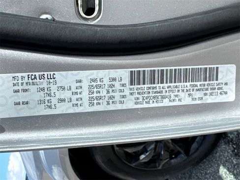 Used 2019 Dodge Journey SE image 31