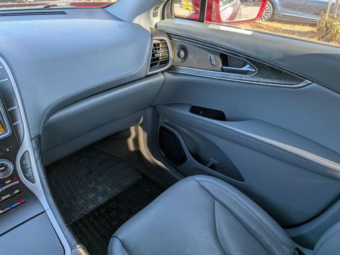 Used 2019 Lincoln Nautilus Reserve w/ Driver Assistance Package image 19