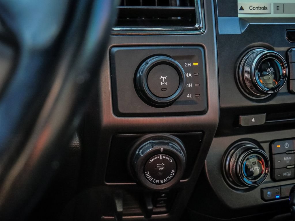 Used 2018 Ford F150 Raptor w/ Equipment Group 802A Luxury AWD/4WD image 42