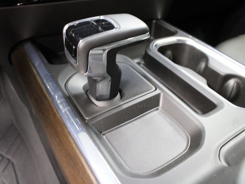 Used 2024 Chevrolet Silverado 1500 High Country w/ High Country Premium Package AWD/4WD image 70