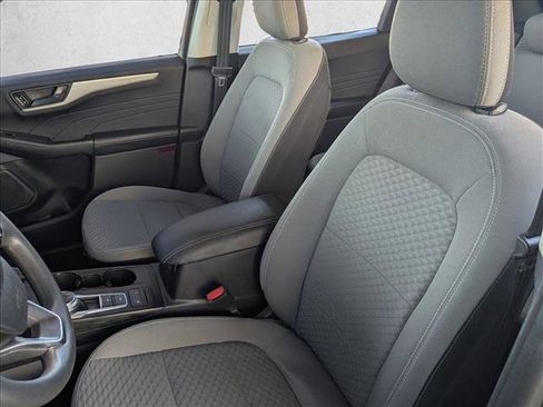Used 2022 Ford Escape SE FWD image 15