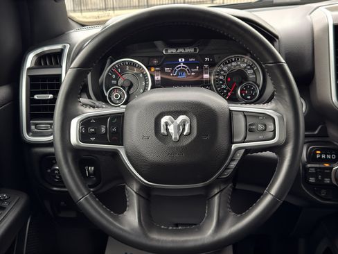 Used 2022 RAM 1500 Big Horn AWD/4WD image 25