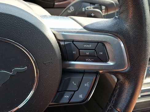 Certified 2017 Ford Mustang Coupe RWD image 19