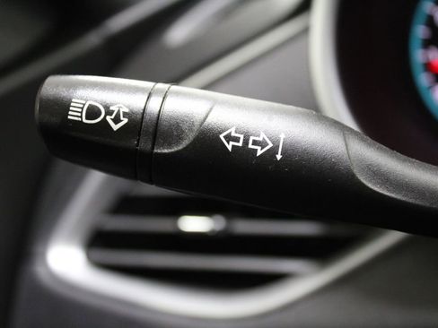 Used 2019 Chevrolet Malibu LS image 24