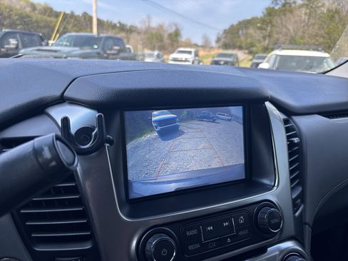 Used 2019 Chevrolet Tahoe LT AWD/4WD image 19