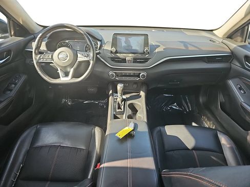 Used 2019 Nissan Altima 2.5 SR FWD image 13