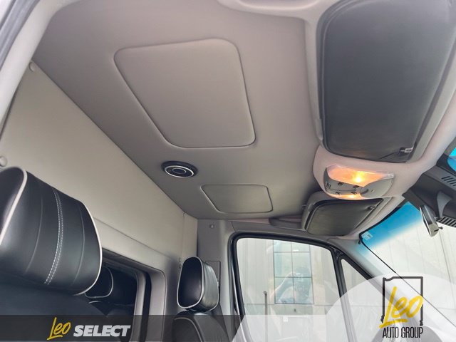 Used 2017 Mercedes-Benz Sprinter 2500 image 52