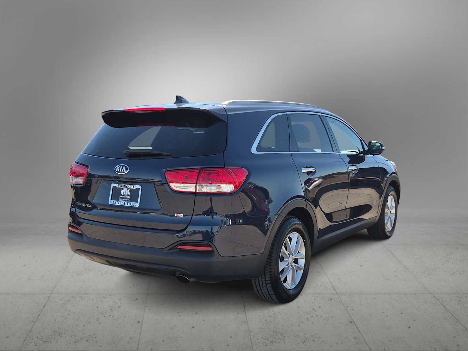 Used 2018 Kia Sorento FWD image 8