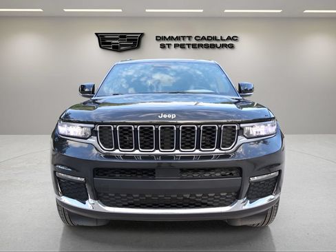 Used 2024 Jeep Grand Cherokee L Limited w/ Trailer Tow Package RWD image 8