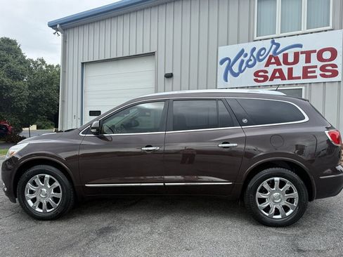 Used 2017 Buick Enclave Leather AWD/4WD image 12