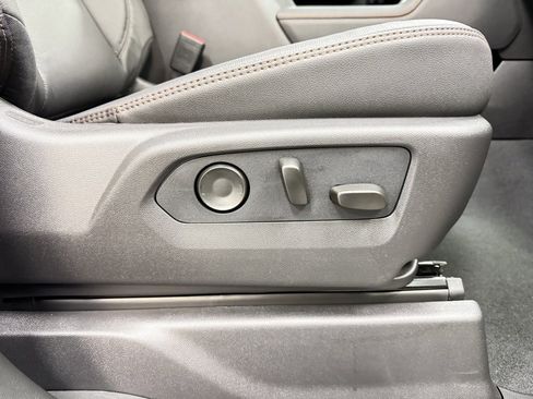 New 2026 GMC Sierra 2500 AT4 image 15