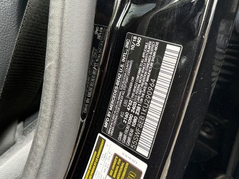 Used 2019 Mercedes-Benz C 300 4MATIC Sedan image 31
