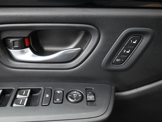 Used 2025 Honda Pilot EX-L image 27