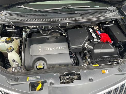 Used 2013 Lincoln MKX FWD image 7
