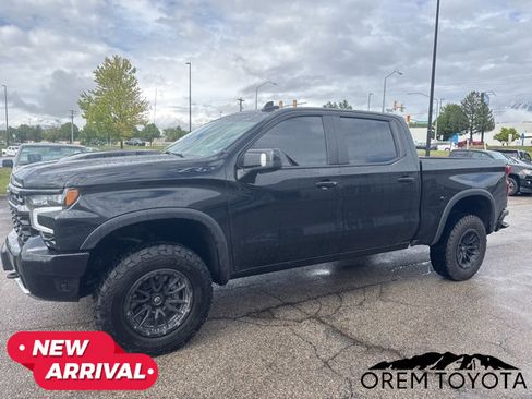 Used 2024 Chevrolet Silverado 1500 ZR2 w/ Technology Package AWD/4WD image 13
