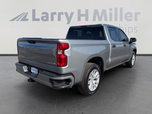 Used 2026 Chevrolet Silverado 1500 Custom RWD image 5