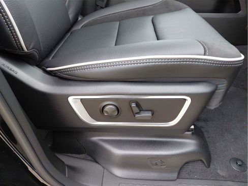 New 2026 RAM 1500 Laramie w/ Night Edition image 27