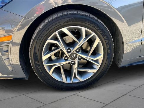 Used 2020 Hyundai Sonata SEL w/ Convenience Package image 11
