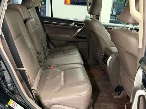 Used 2015 Lexus GX 460 w/ Premium Package AWD/4WD image 15