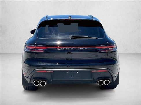 Used 2022 Porsche Macan S AWD/4WD image 4