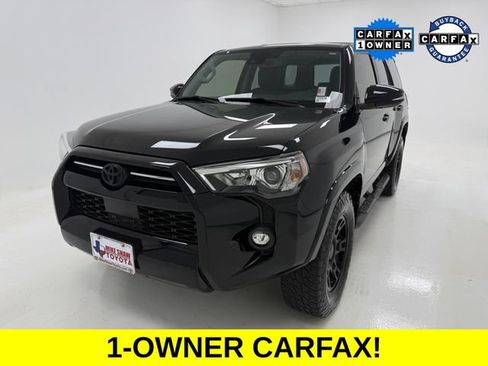 Used 2024 Toyota 4Runner SR5 Premium w/ Moonroof Package RWD image 4