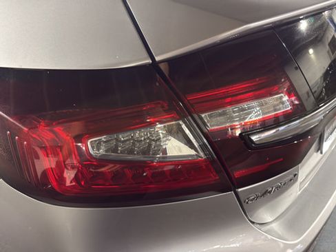 Used 2018 Honda Clarity Plug-In Hybrid image 28