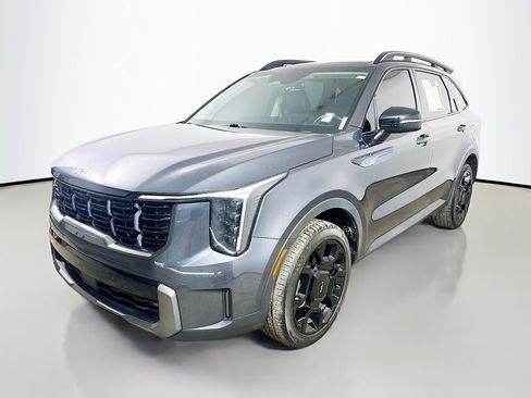 Used 2024 Kia Sorento X-Line EX image 3