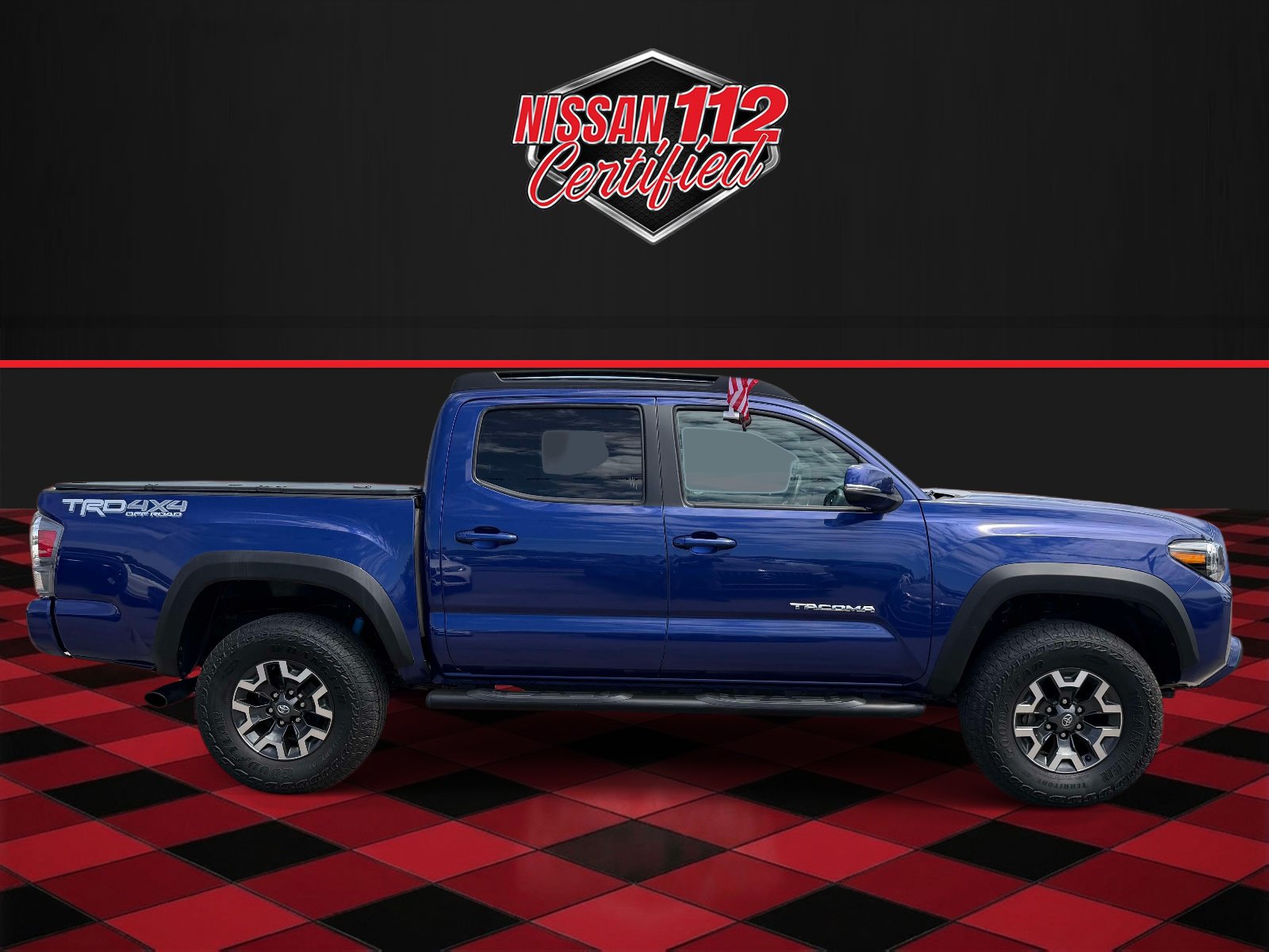 Used 2022 Toyota Tacoma TRD Off-Road w/ Technology Package AWD/4WD image 8