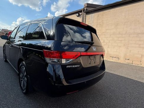Used 2014 Honda Odyssey Touring image 5