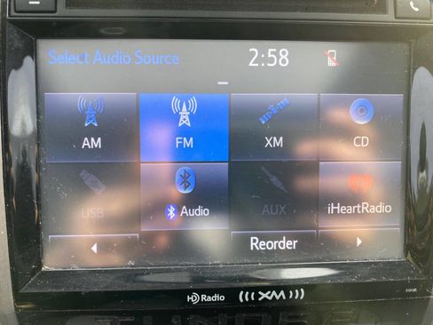 Used 2016 Toyota Tundra Limited image 33