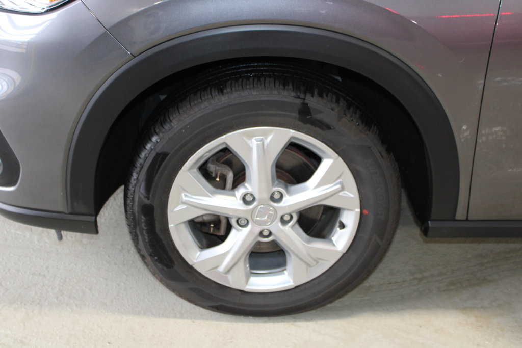 Used 2024 Honda HR-V LX image 4