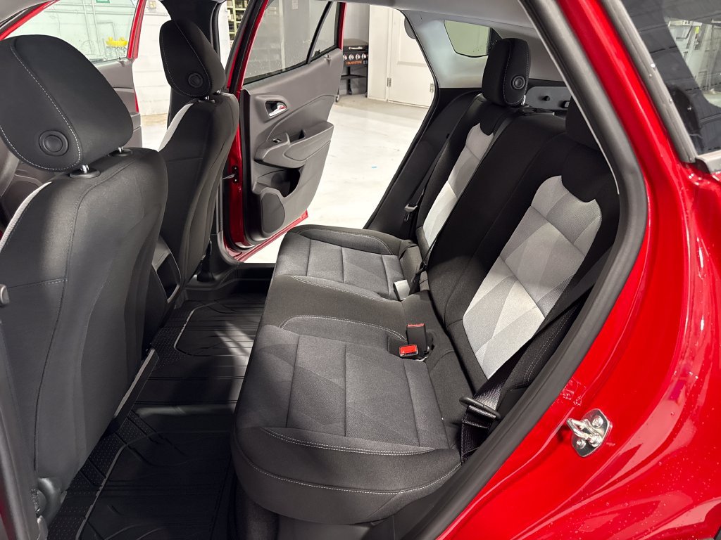 New 2026 Chevrolet Trax LS w/ Driver Confidence Package FWD image 30