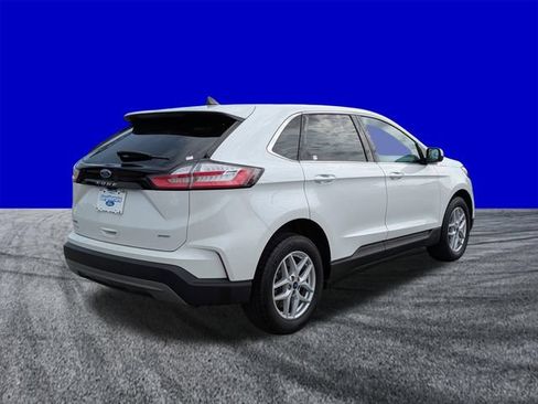 Used 2022 Ford Edge SEL w/ Convenience Package AWD/4WD image 4