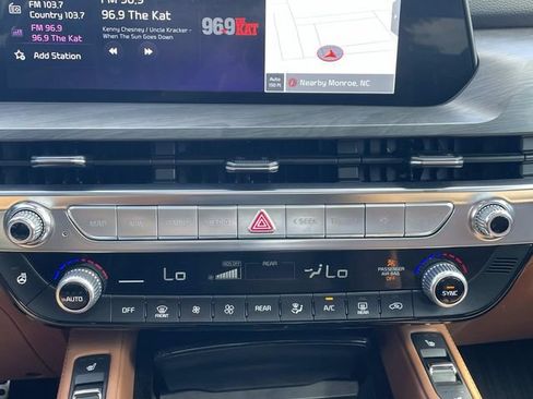 Certified 2025 Kia Telluride SX X-Line AWD/4WD image 43