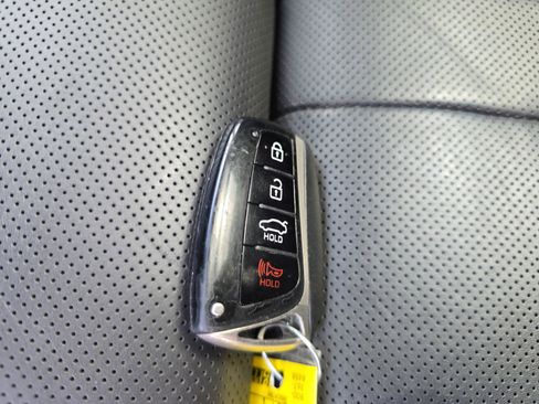 Used 2015 Hyundai Genesis 3.8 w/ Option Group 03 image 38