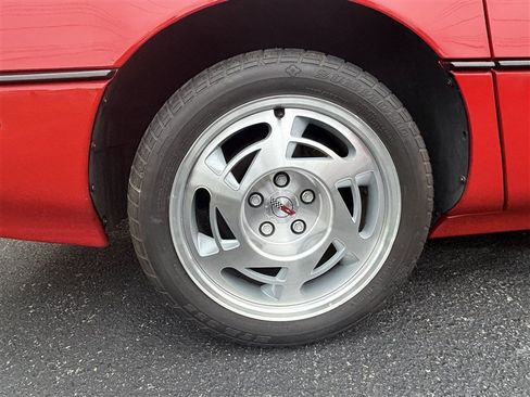 Used 1990 Chevrolet Corvette ZR-1 RWD image 36