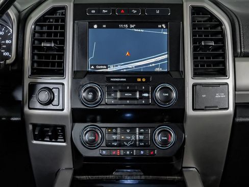 Used 2020 Ford F250 Lariat AWD/4WD image 25