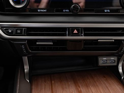 New 2026 Lexus RX 350 AWD/4WD image 38