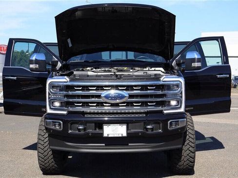 Used 2024 Ford F350 Platinum AWD/4WD image 47