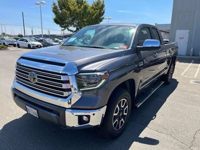 Used 2021 Toyota Tundra Limited w/ Limited Premium Package