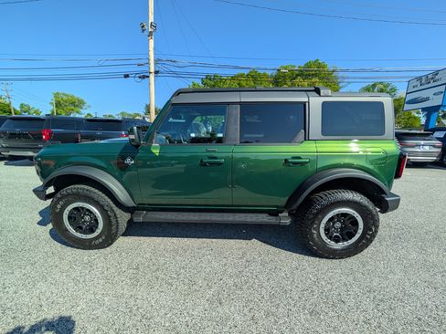 Certified 2023 Ford Bronco Outer Banks w/ Sasquatch Package AWD/4WD image 3