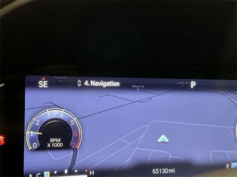 Used 2023 Jeep Wagoneer L Series III w/ Preferred Equipment Group image 16