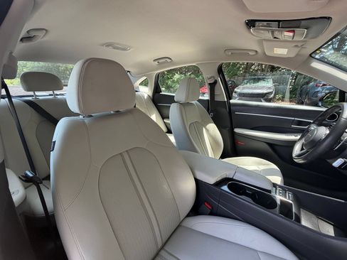 Used 2025 Hyundai Sonata SEL FWD image 36