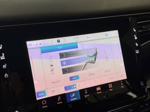 Used 2024 Jeep Wagoneer 4WD w/ Premium Group I image 62