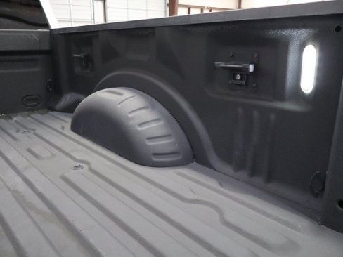 Used 2018 Ford F250 Lariat w/ Lariat Value Package AWD/4WD image 25
